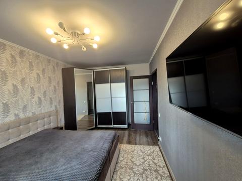 квартира за адресою Небесної Сотні просп. (Маршала Жукова), 85