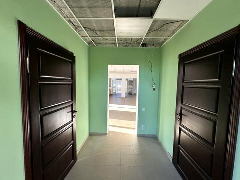 комерційна за адресою Агатангела Кримського вул., 5