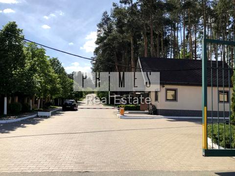 будинок за адресою Дачна