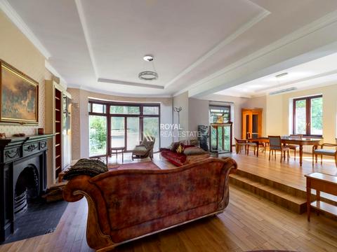 будинок за адресою Заповідна