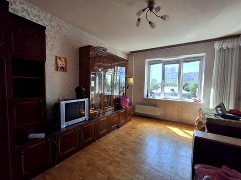 квартира за адресою Хорольська вул., 3