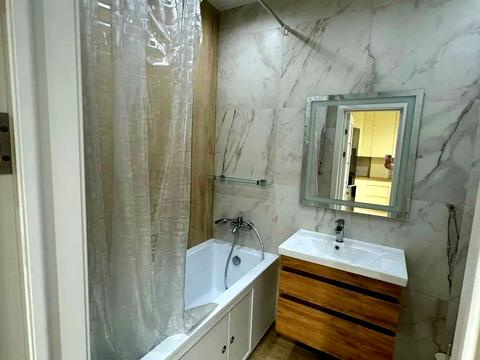 квартира за адресою Григорія Сковороди вул., 1