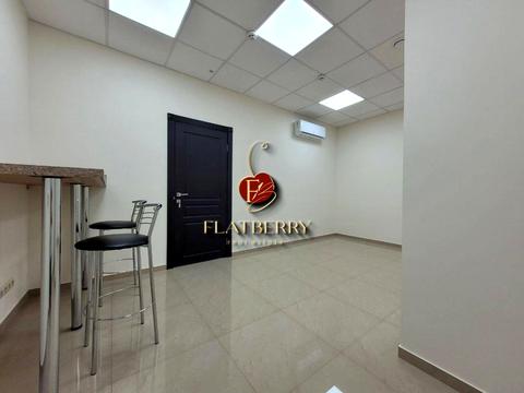 комерційна за адресою Спаська вул., 5