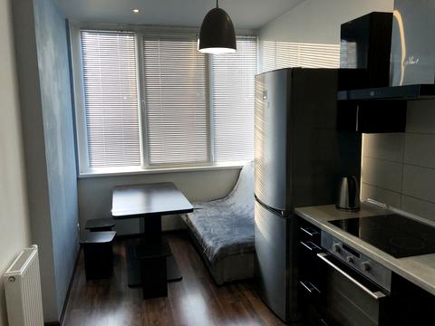 квартира за адресою Богатирська вул., 6-А