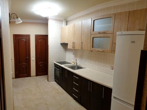 квартира за адресою Дніпровська набережна вул., 19