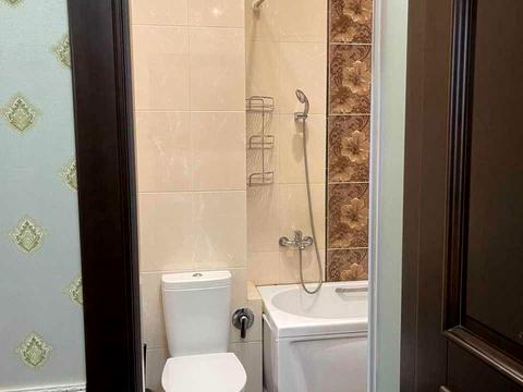 квартира за адресою Дмитра Луценка вул. (Крейсера "Аврора"), 6