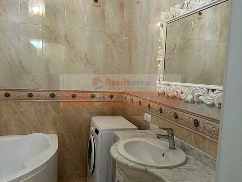 квартира за адресою Євгена Коновальця вул. (Щорса), 44-А