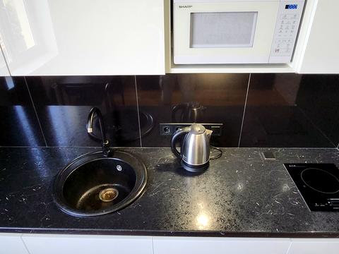 квартира за адресою Гната Хоткевича вул. (Червоногвардійська), 8