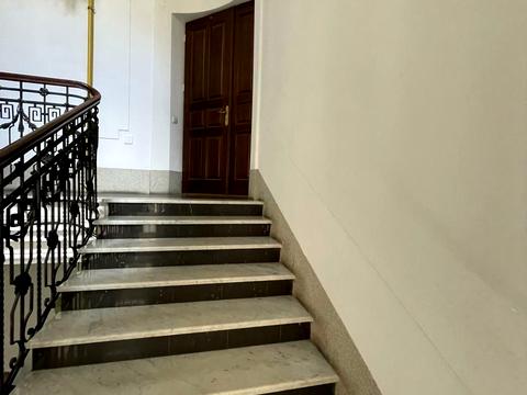 коммерческая по адресу Тараса Шевченко просп., 5