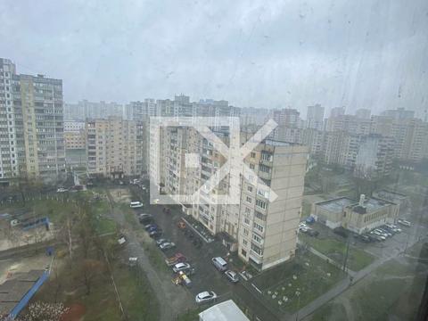 квартира по адресу Ларисы Руденко ул., 5