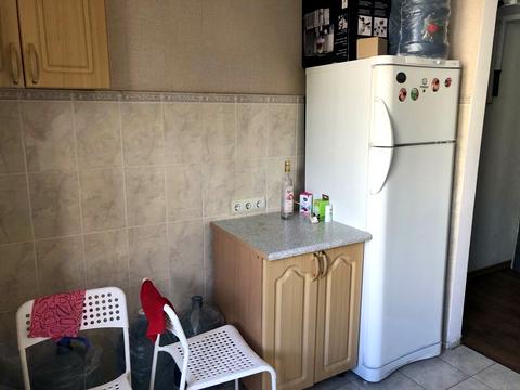 комерційна за адресою Мала Житомирська вул., 10