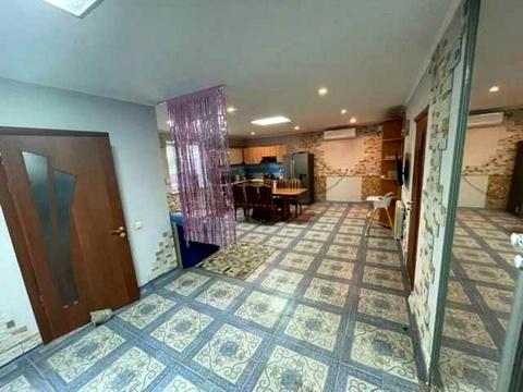 будинок за адресою київська