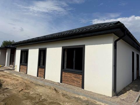 будинок за адресою успішна