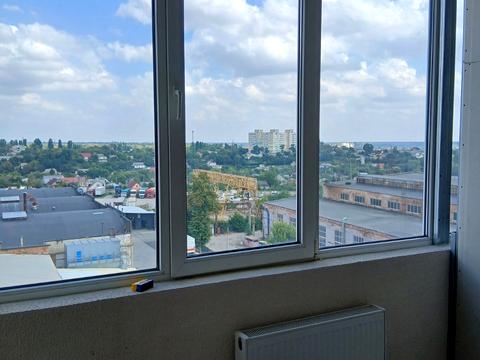 комерційна за адресою Михайла Грушевського бульв., 13