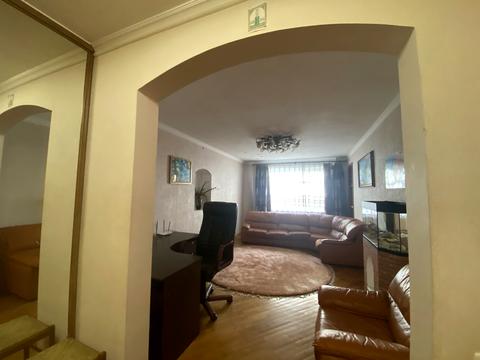 квартира за адресою Дніпро, Джинчарадзе, 4
