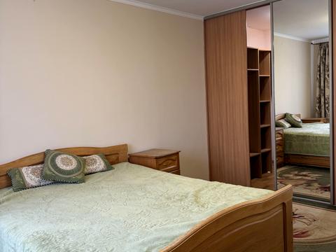 квартира за адресою Симиренків вул., 5
