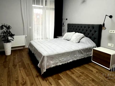 квартира за адресою Університетська вул., 17-А