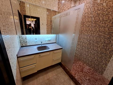 квартира за адресою Миру просп. (Леніна), 8а