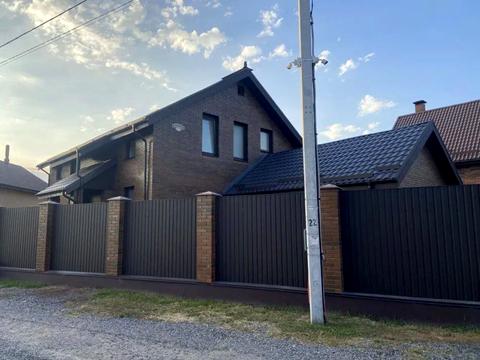 будинок за адресою Центральна вул.