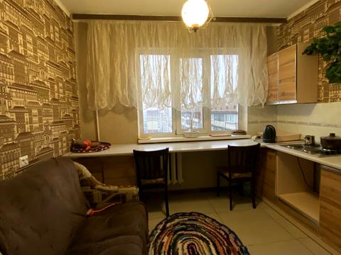 квартира за адресою Червоної Калини просп. (Володимира Маяковського), 4-Б