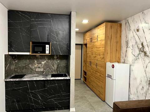 квартира за адресою Вишнева вул., 8