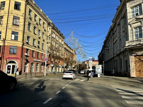 квартира за адресою Воскресенська, 12