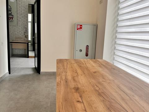 комерційна за адресою Ломоносова, 40