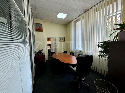 комерційна за адресою Олеся Гончара вул., 74-А