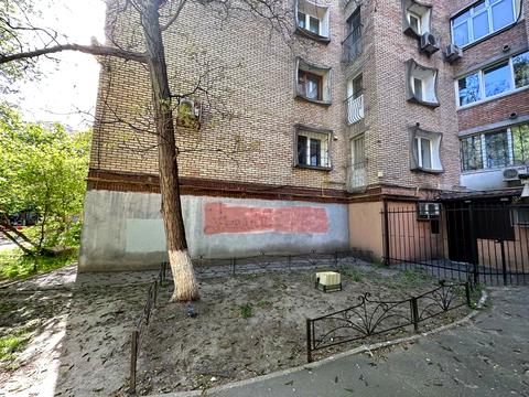 коммерческая по адресу Саксаганського, 45