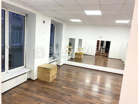 коммерческая по адресу Большая Васильковская ул. (Красноармейская), 18