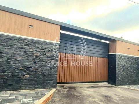 будинок за адресою Стежки вул.