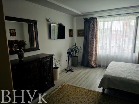 квартира за адресою Сергія Корольова вул., 10-В