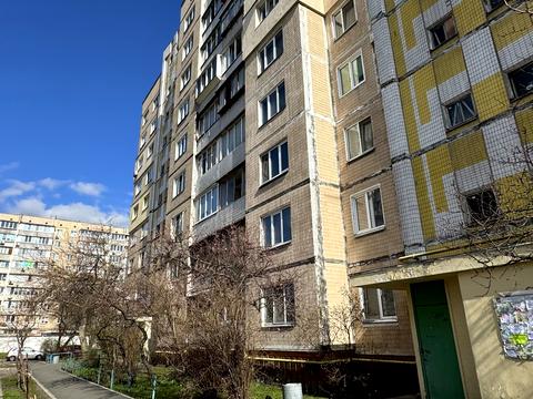 квартира за адресою Київ, Сержа Лифаря вул. (Олександра Сабурова), 5