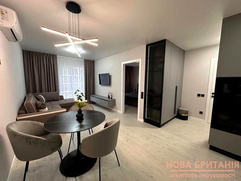 квартира за адресою Михайла Максимовича вул. (Онуфрія Трутенка), 26
