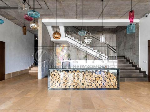 коммерческая по адресу Менделєєва ул., 53