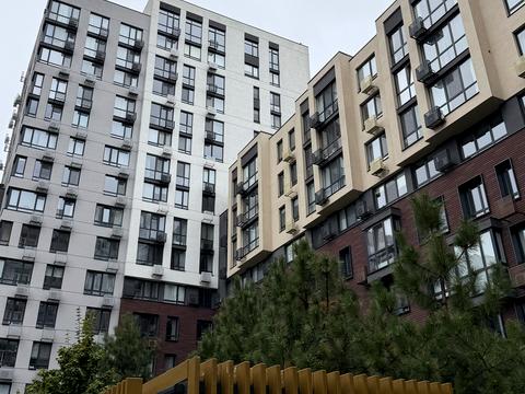 квартира за адресою Салютна вул., 2к1