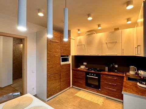 квартира по адресу Пекарская ул., 30