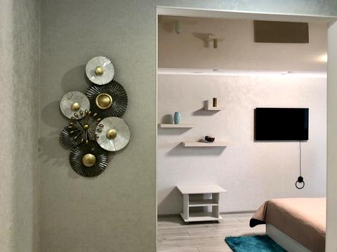 квартира за адресою Соборна вул. (50 років Жовтня), 3