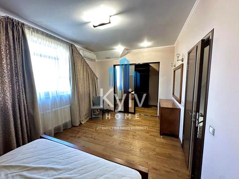 будинок за адресою Садова вул., 10