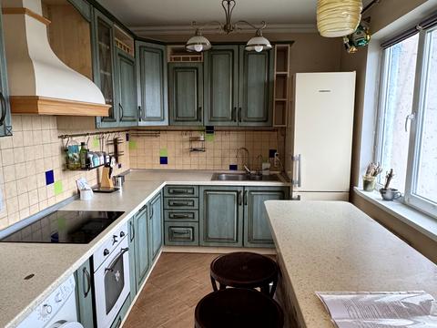 квартира за адресою Здолбунівська вул., 11
