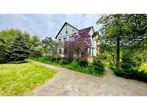 дом по адресу васильківська