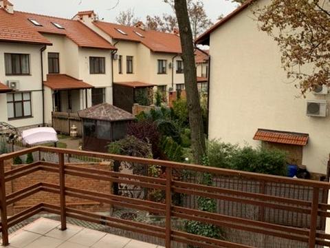 будинок за адресою Одеса, Сергія Єфремова вул. (Академіка Вавілова), 5б