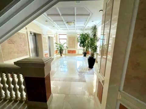 комерційна за адресою Велика Васильківська вул. (Червоноармійська), 15/2