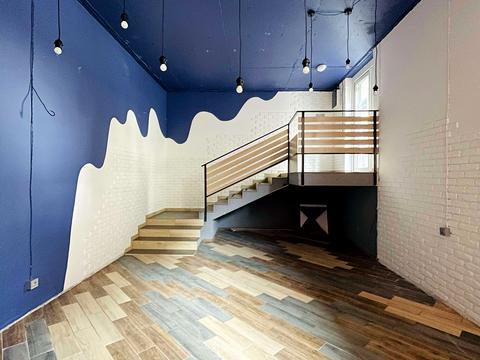 комерційна за адресою Практичная, 3