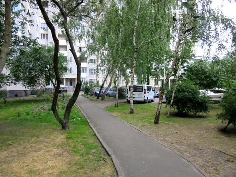 квартира за адресою Академіка Єфремова вул. (Командарма Уборевича), 19-А
