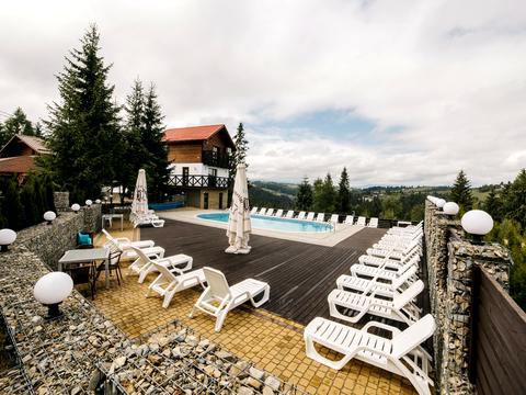 коммерческая по адресу с. Яблоница, Степана Бандери, 30
