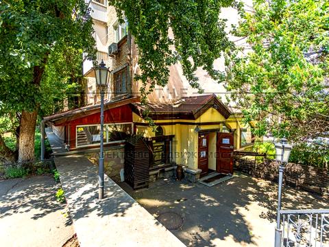 комерційна за адресою Дегтярівська вул., 26