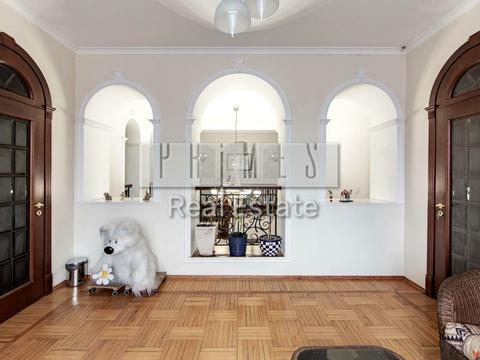 будинок за адресою Молодіжна вул. (леніна)