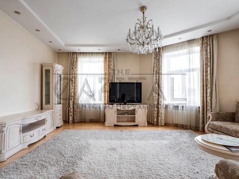 квартира за адресою Шовковична вул., 32/34