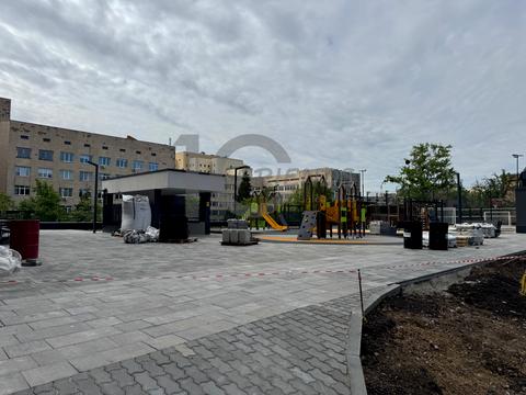 комерційна за адресою Васильківська вул., 37-Г